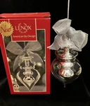 Vintage Lenox Silver Spire Teardrop Glass Christmas Ornament Nib. Fixed Price $22.00.