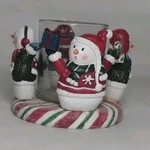Yankee Candle Christmas Snowmen Tea Light Holder 3" Round Ceramic Holiday Decor. Fixed Price $20.69.