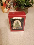 Hallmark Keepsake Christmas Morning 1995 Tree Ornament W/ Box. Fixed Price $7.99.