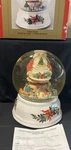 Pfaltzgraff Christmas Heritage Santa Claus Musical Double Snow Globe 047-525-00. Fixed Price $32.00.
