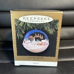 1996 Hallmark Keepsake Magic Christmas Ornament Over The Rooftops Lights. Fixed Price $10.00.