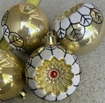 Assorted Christmas Ornaments Holiday Decor Large Lot. Fixed Price $20.00.
