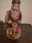 World Bazaar Holiday Collection Old Santa Victorian Resin Statue. Fixed Price $8.00.