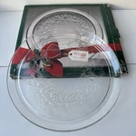 Vintage Indiana Glass Comp Christmas Serving Tray 13 Platter Wreath W/ Berries. Fixed Price $25.00.