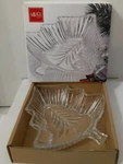 Mikasa Holiday Evergreen Crystal Dish 8" WY153/258 Nib. Fixed Price $9.99.