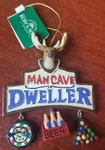 Kurt Adler Man Cave Dweller Deer Head Darts 6 Pack Of Beer Pool Ornament. Fixed Price $10.00.