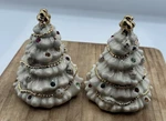 Lenox Jewels Of Christmas Tree Salt And Pepper Shakers Ivory New 2001. Fixed Price $27.99.
