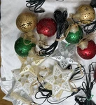 Hallmark Illuminations 2 Snowflake Snowball &1 Starlight Sets Power Box Tested. Fixed Price $39.93.
