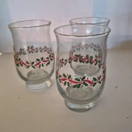 Christmas Holly Ribbon Flat Glass Tumblers Set Of LRS3 Libbey 5 1/4 " 14 Oz. Fixed Price $15.00.