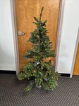 Balsam Hill Berkshire Mountain Fir 4.5 Multicolored Led Lights Return $499 Tree. Fixed Price $290.50.