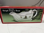 Holiday Hostess Vintage Christmas Sleigh Gravy Boat Original Box. Fixed Price $19.99.