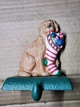 Eddie Bauer Golden Retreiver W/ Stocking 4.5" Cast Iron Hanger. Fixed Price $37.95.