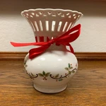 Mikasa Holiday Lace Vase Christmas Holly Berries Reticulated Porcelain 6" New. Fixed Price $18.00.