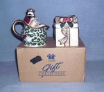Avon St Nicholas Covered Sugar Bowl And Creamer Set 2001 Nbr F667661 Nib. Fixed Price $10.99.