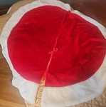 Xl Christmas Tree Skirt - Red & White Faux Fur 47 Vgc Old Fashioned. Fixed Price $25.00.