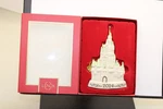 Lenox 2024 Cinderella Castle Ornament New Box. Fixed Price $17.99.