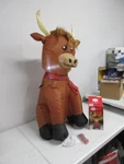 Holiday Time Highlander Cow 3.5 Ft Airblown Inflatable Christmas Decor Outdoor. Fixed Price $24.98.