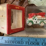 Spode Christmas Toy Fire Engine Ornament 2003 Tree New Box Has Wear. Fixed Price $26.39.