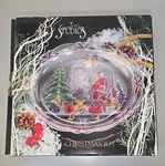 Crystal Clear Studios 1992 Christmas Joy 14" Round Platter #312230. Fixed Price $11.99.