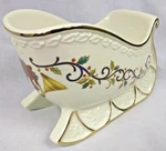 Mikasa Holly Sleigh Centerpiece Bowl. Fixed Price $19.95.