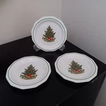 Pfaltzgraff Christmas Heritage Bread And Butter Plates. Lot Of 3. Free Shipping.. Fixed Price $37.99.