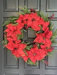 Holiday Bright Light 24" Pre-lit Poinsettia Berry Pinecone Artificial Wreath Nob. Fixed Price $32.85.