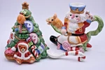 Fitz And Floyd Nutcracker Sweets Sugar & Creamer Set Christmas. Fixed Price $34.99.