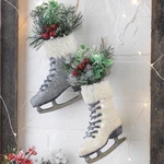 New Raz Imports 7" Winterberry Gray & White Ice Skate Ornament Set 2 Tree/wreath. Fixed Price $23.99.