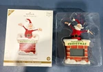 2011 Hallmark Keepsake Countdown To Christmas! Clock - Tested. Fixed Price $14.95.