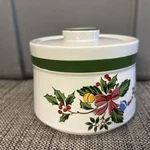 Yamaka Stoneware Noel, Sugar Bowl With Lid, SY-6243, Japan. Fixed Price $5.99.