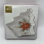 Vintage Mikasa Holiday Bloom Christmas Tree Candy Dish Never Used Condition. Fixed Price $13.89.