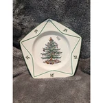 Spode Star Shaped Christmas Tree Plate / Made In England S3324-A2. Fixed Price $24.00.