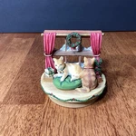Yankee Candle Jar Christmas Cat Topper Holiday Decor. Fixed Price $17.99.