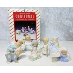 House Of Lloyd Porcelain School Pageant Nativity Set Christmas Around The World. Fixed Price $70.00.