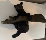 Design Toscano Little Bear Tree Hanger Leg Down Statue. Fixed Price $35.00.