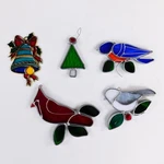 Christmas Sun Catchers Lot 5 Birds Cristmas Tree Bell Plastic With Metal Trim. Fixed Price $14.55.