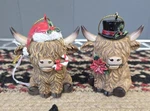 Hannas Handiworks Christmas Holiday Highland Cow Set 2 Figurines Ornaments 14435. Fixed Price $16.00.