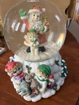 Christmas Musical Snow Globe - Merry To All Santa, Dreamsicles. Fixed Price $13.00.