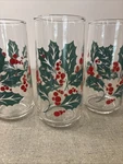 Indiana Co Holly And Berries Christmas Set Of 4 16OZ Glasses Tumblers Vtg. Fixed Price $12.95.