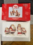 Department 56 Santa Claus Is Comin' Town Village Accessory Set Of 2. Fixed Price $44.99.