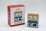 Hallmark Nostalgic Houses And Shops #32 2015 Keepsake Korners Pet Ornament. Fixed Price $13.95.
