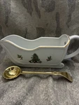 Holiday Hostess Christmas Sleigh Gravy Boat W/goldplated Spoon 8. Fixed Price $15.99.