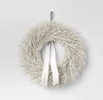 Threshold Luxe Icy Christmas Wreath 26 Preserved Winter Decor Read. Fixed Price $18.00.