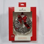 Hallmark Exclusive Christmas Tree Ornament Metal New! 2017. Fixed Price $12.40.