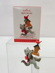 Hallmark Keepsake Ornament Mischievous Kittens & Cardinal #17 Christmas 2015. Fixed Price $15.98.