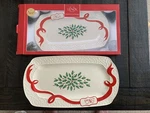 New Lenox Noel Christmas Holiday 14" Carved Oblong Platter Bread Tray. Fixed Price $37.77.