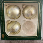 Christmas By Krebs Glitter Gold Silver Stencil Glass 3 Ornaments. Fixed Price $5.00.
