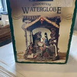 Christmas Nativity Scene Musical Light Up Water Globe Kirkland W/box. Fixed Price $55.30.