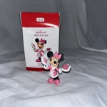 Minnie Mouse Spa La New Hallmark Disney 2014 Ornament Robe Bow Pink Slippers. Fixed Price $15.40.