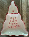 Euro Ceramica Winterfest Christmas Tree Chip And Dip Platter Red White Snowflake. Fixed Price $24.99.